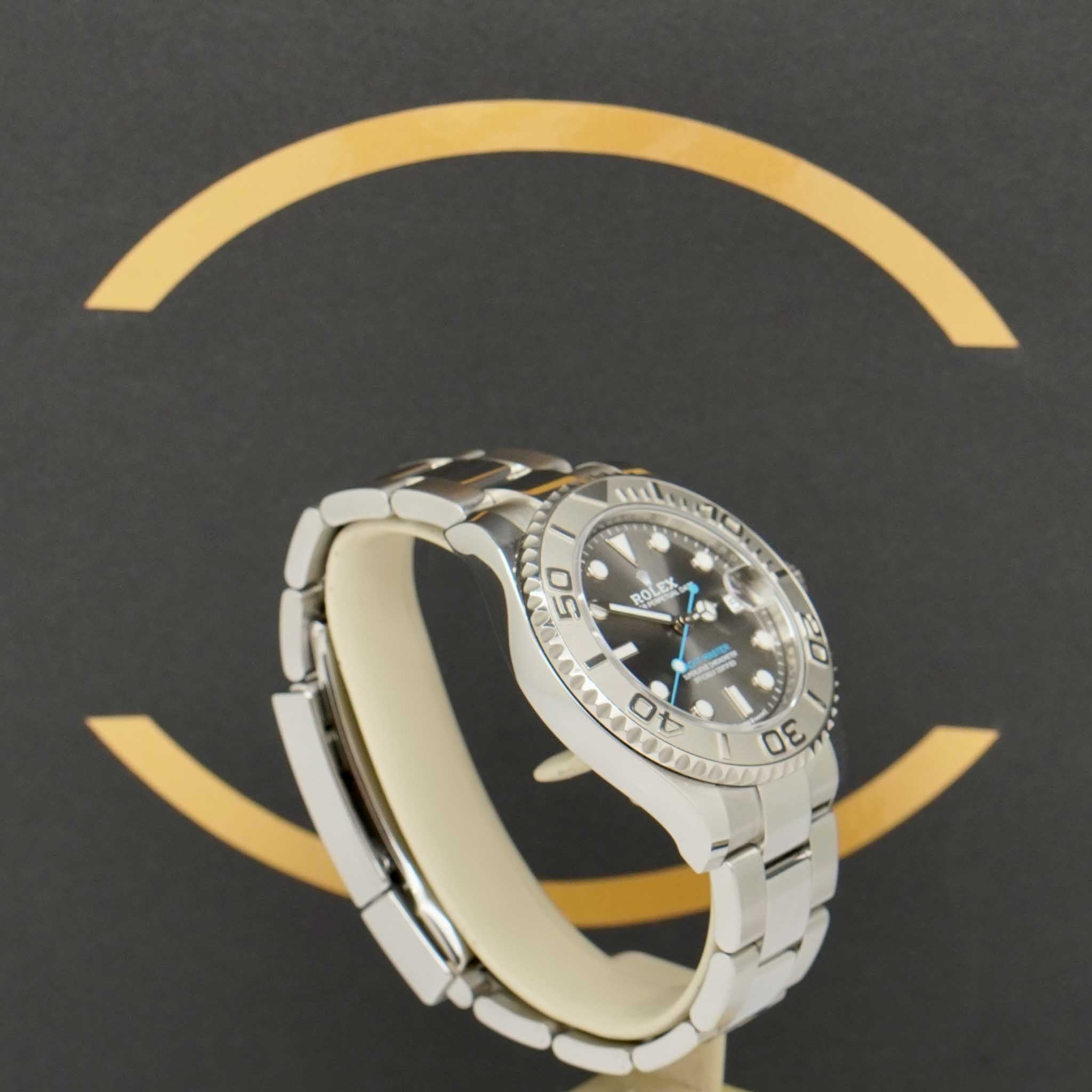 Rolex Yacht-Master 37 - Ref: 268622 - aus 2023 - FULLSET