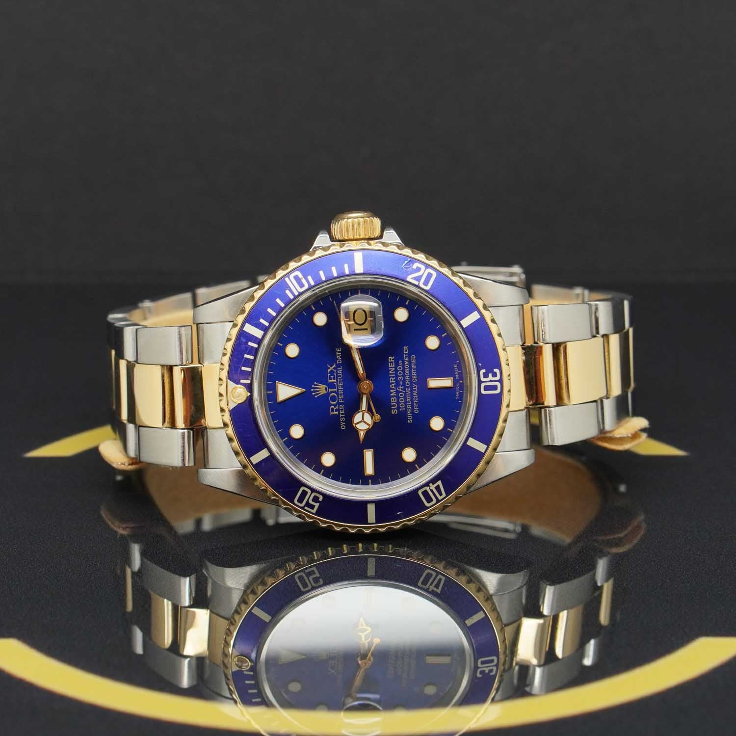 Rolex Submariner Date 40 S/G - 16803 - 1995 - Rolex Box