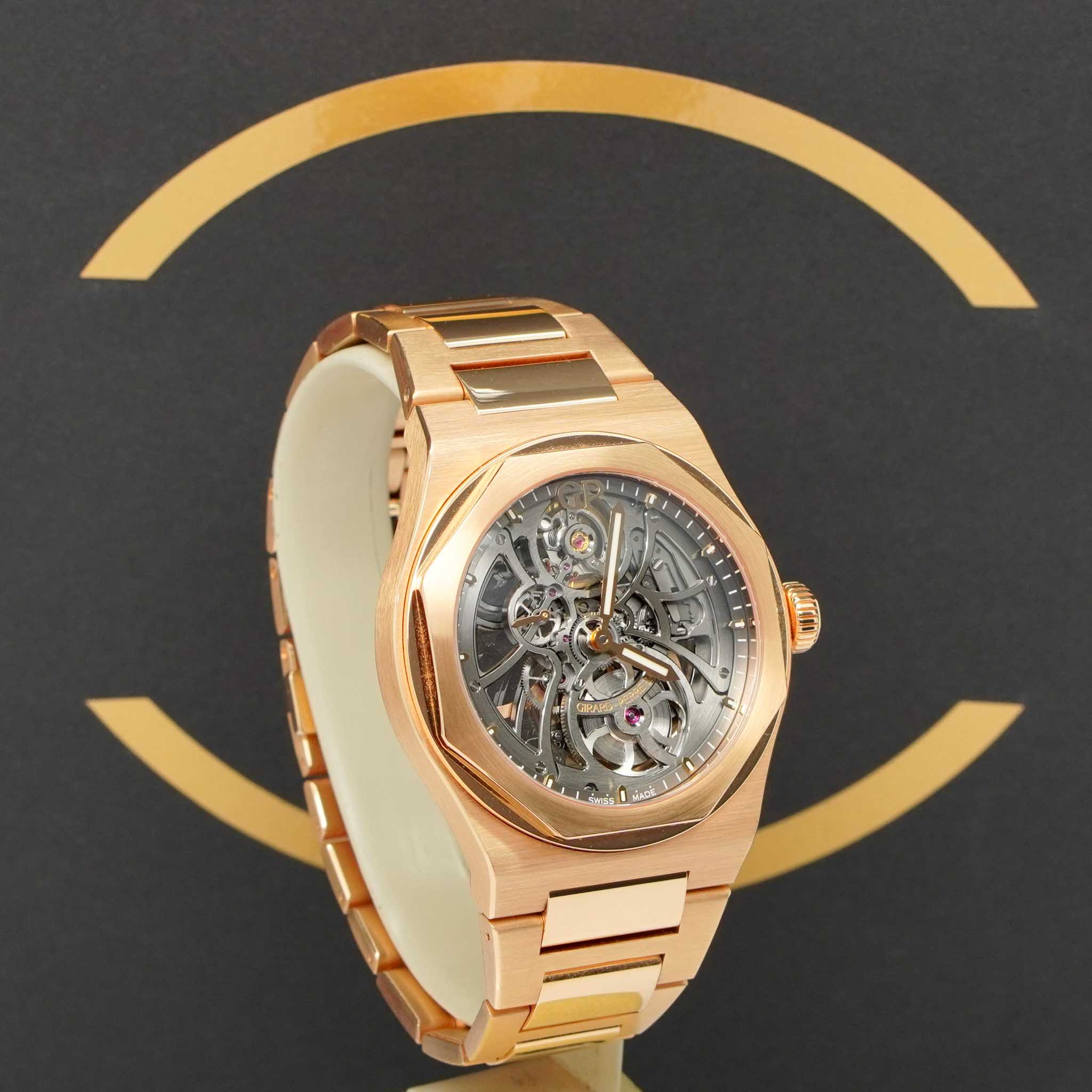 Girard Perregaux Rosé - 81015-52-002-52A - 07/2023 - FULLSET