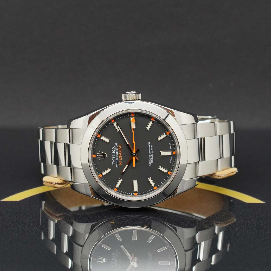 Rolex Milgauss 40 - 116400 - 2009 - Rolex Box & EU Karte