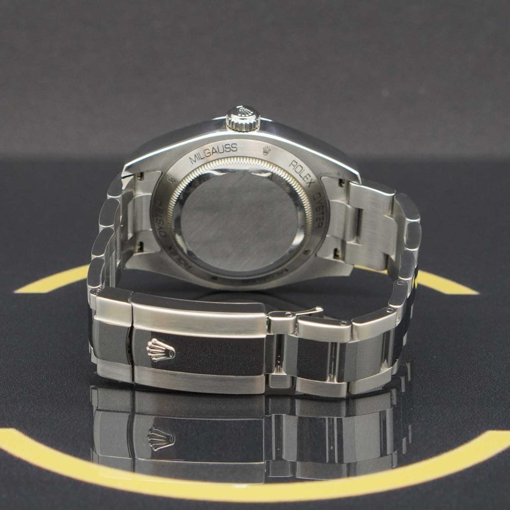 Rolex Milgauss 40 - 116400 - 2009 - Rolex Box & EU Karte