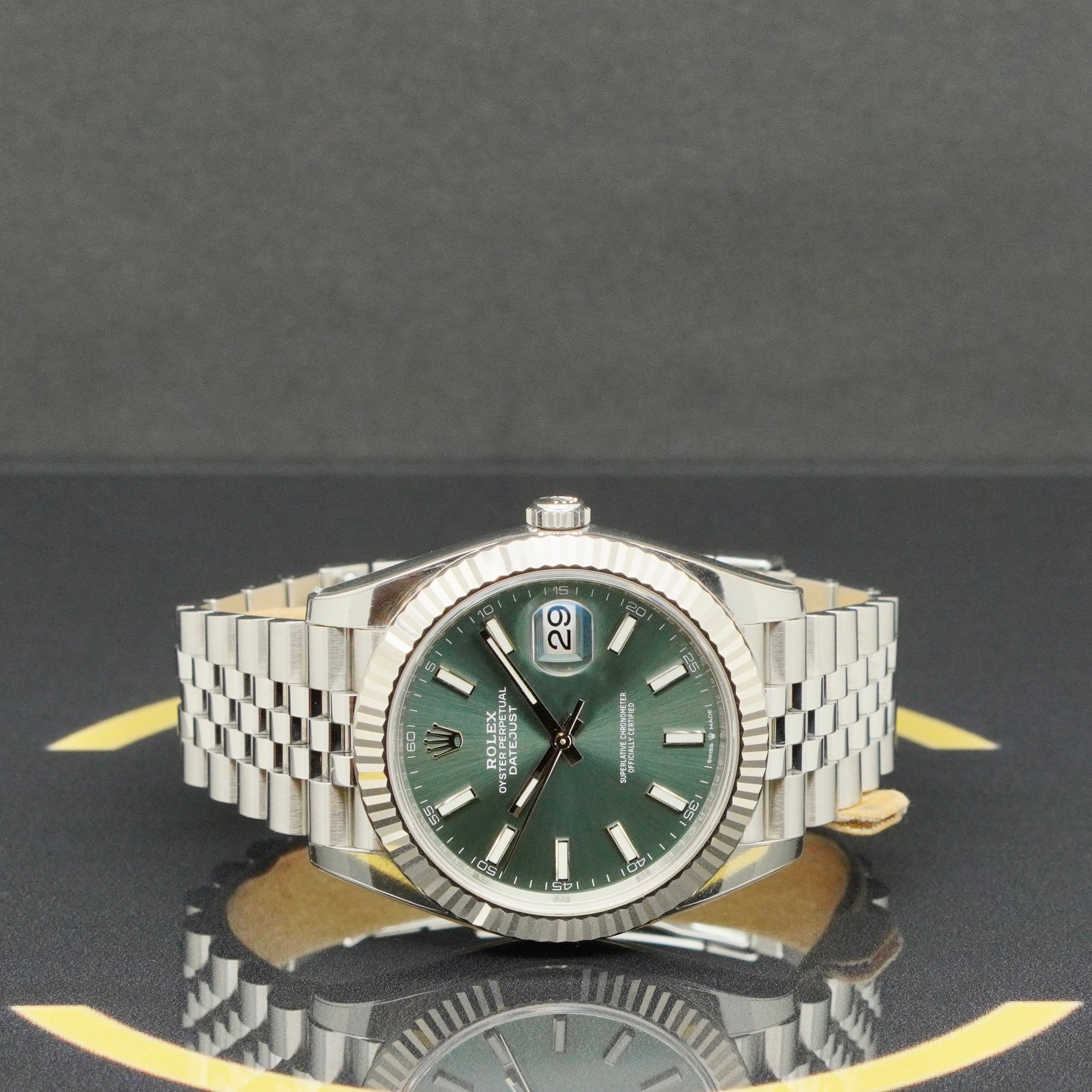 Rolex Datejust 41 Mint Green - Ref: 126334 - aus 2022 - Fullset