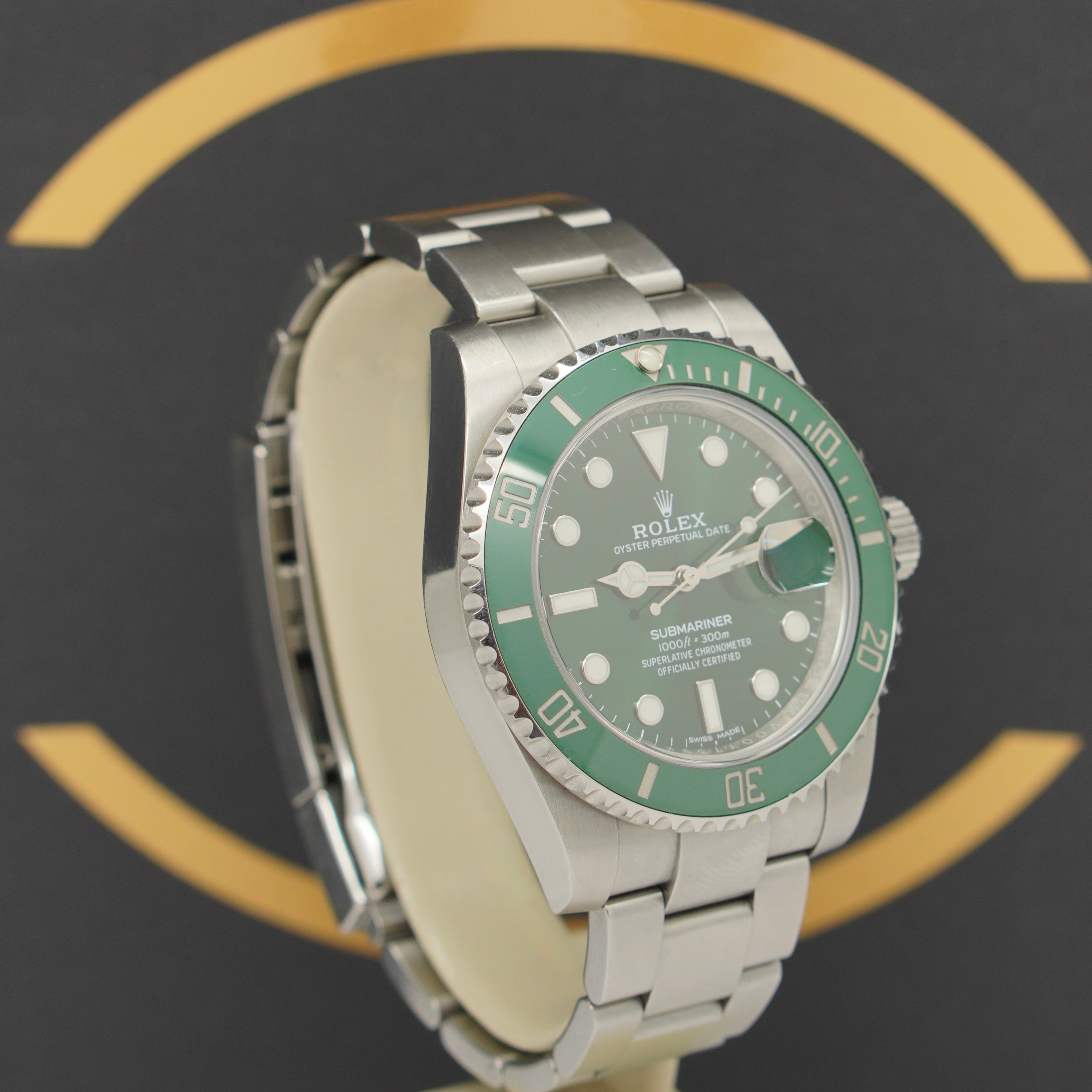 Rolex Submariner Date 40 "Hulk"- 116610LV - 2016 - Fullset