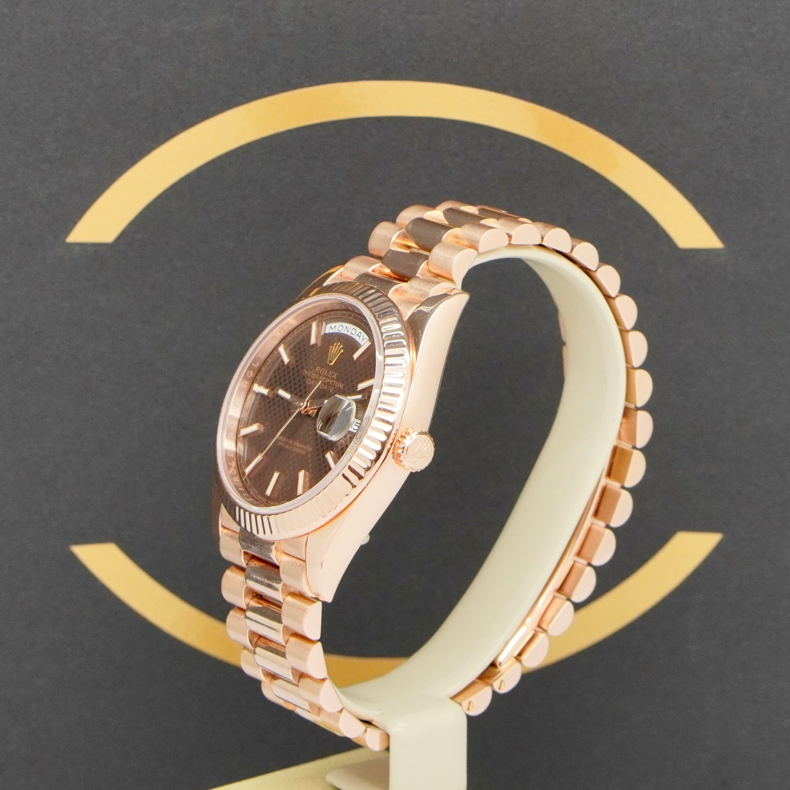 Rolex Day-Date 40 Rosé - 228235 - 2016 - Fullset - Rolex Service 2025